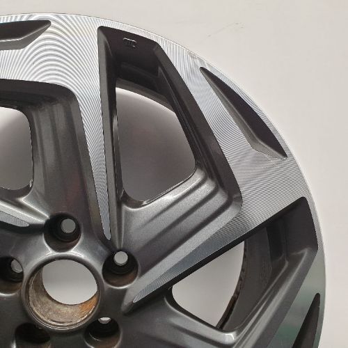 Honda CR-V MK5 (RW) 2019 7jx19" Multispoke Alloy Wheel Grey/Silver