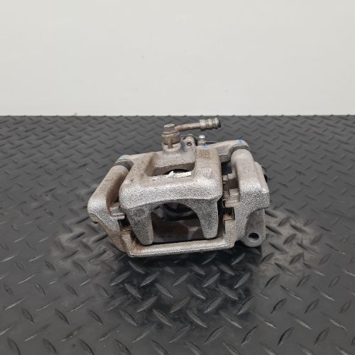 Citroen C5 X Mk1 (e43) 2022 1.2 Petrol Right Rear Brake Caliper & Carrier