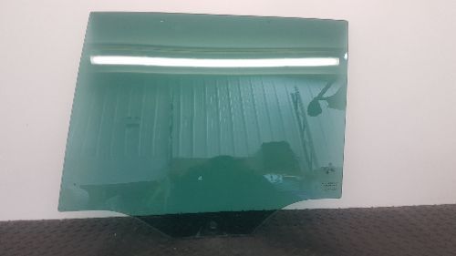VW TIGUAN MK2 (AD) 2016 5DR SUV LEFT REAR DOOR DROP GLASS TINTED