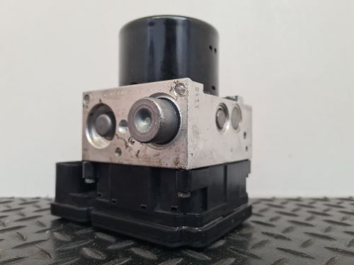 Mercedes C220 W204 (fl) 2011 Abs Pump Modulator Control Unit