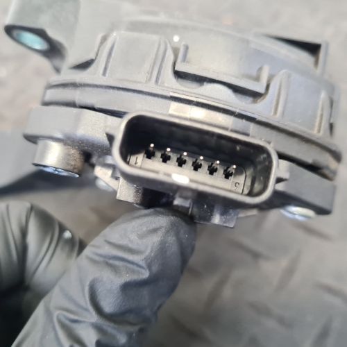 Nissan X-Trail MK3 (T32) 2016 1.6D Manual Electronic Throttle Pedal