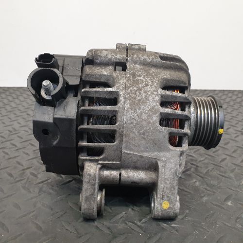 Peugeot 208 MK1 2015 1.2 Petrol Genuine Alternator 120Amp