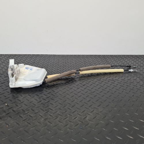 Mazda 3 MK3 2017 Genuine Right Front Door Lock