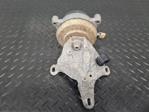 AUDI A8 MK4 (D5) 2017-2024 3.0 TDI HYBRID LEFT GEARBOX MOUNTING